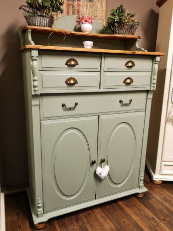 homeai1762455969744_edit_210880509455320~2